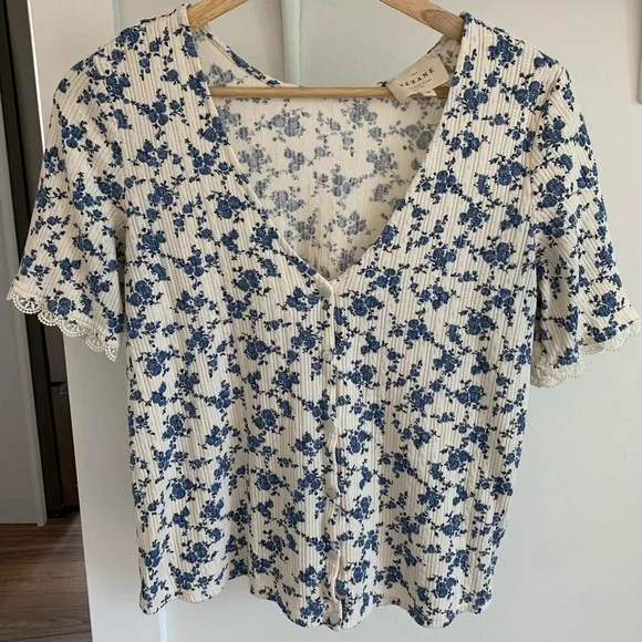 Sezane Celia T-Shirt in Rosa Blue - Picture 2 of 8